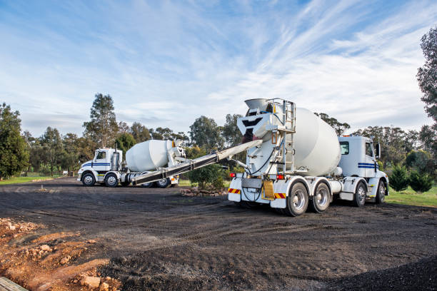 Best Concrete Driveway Repair Near Me  in East Hazel Crest, IL